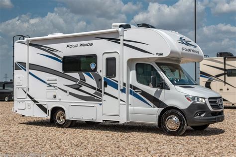 2023 Thor Four Winds 24lt